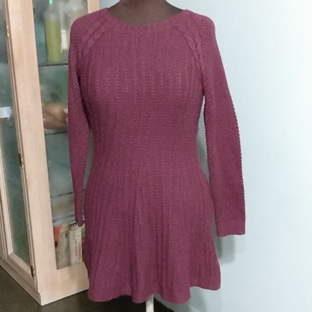 Hollister sweater, NWT
